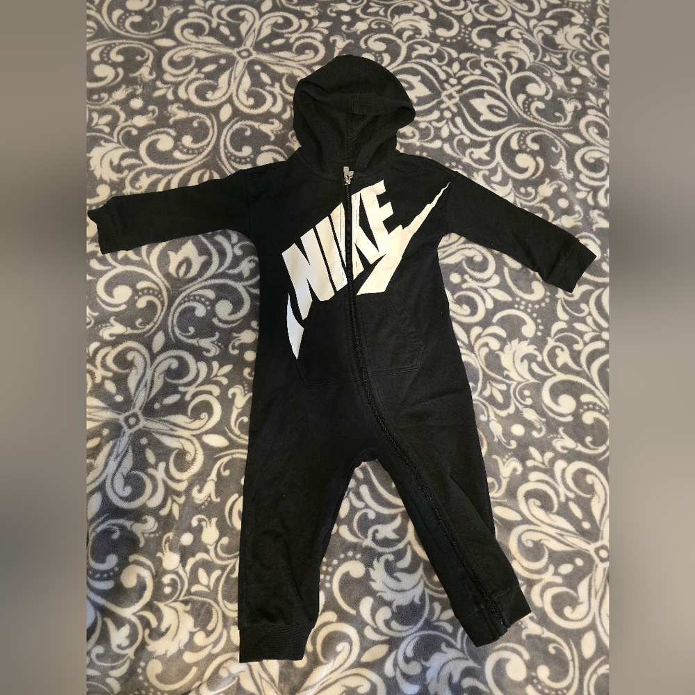 Nike Baby | One Piece | 24 months